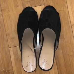 Suede Black Open-Toed Mules/Pumps *SZ 11*
